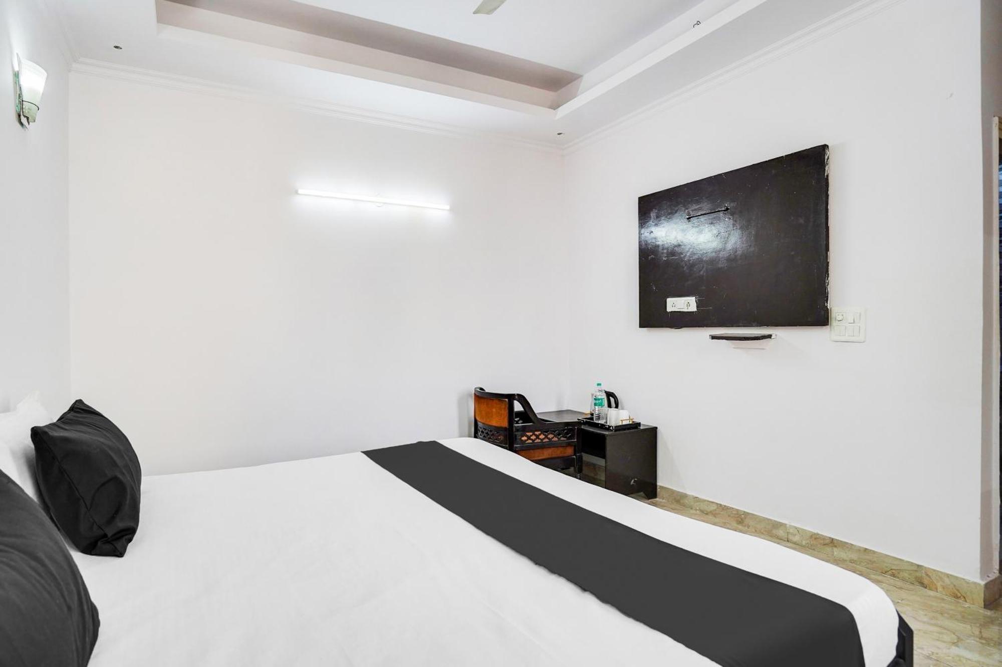 Hotel O Noida Stay 외부 사진